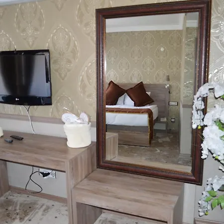 Nobel Hotel 2*